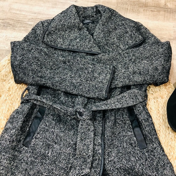 BGSD Black Sparkly Tie Coat - Picture 5 of 14